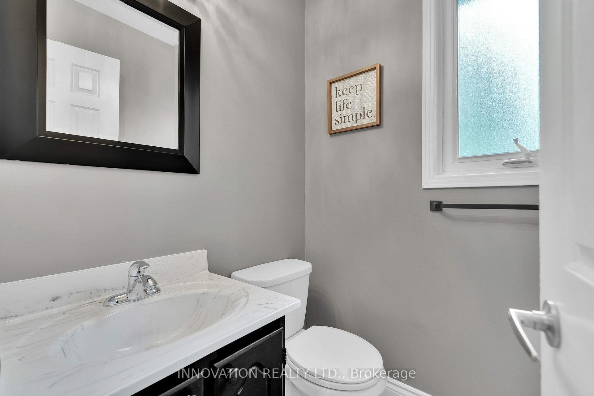 Powder room near front entrance
