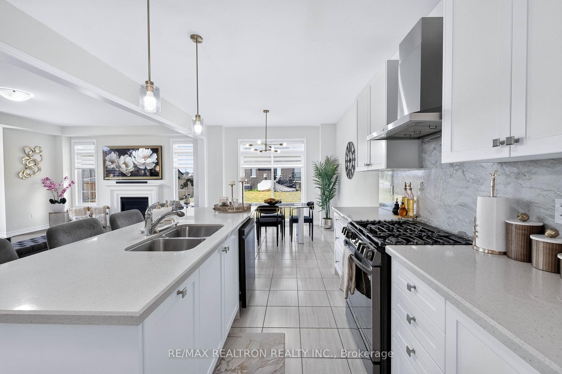 40 Auckland Drive photo 17