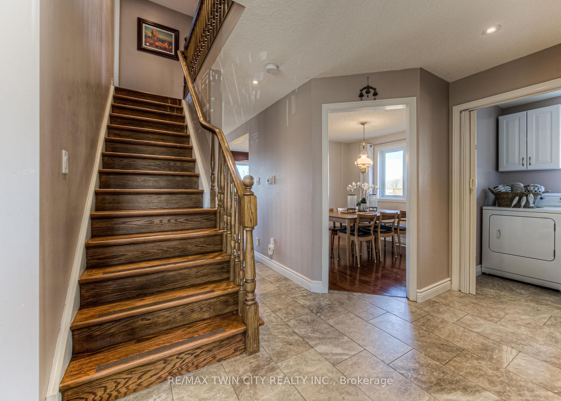 39 Pratt Place photo 4