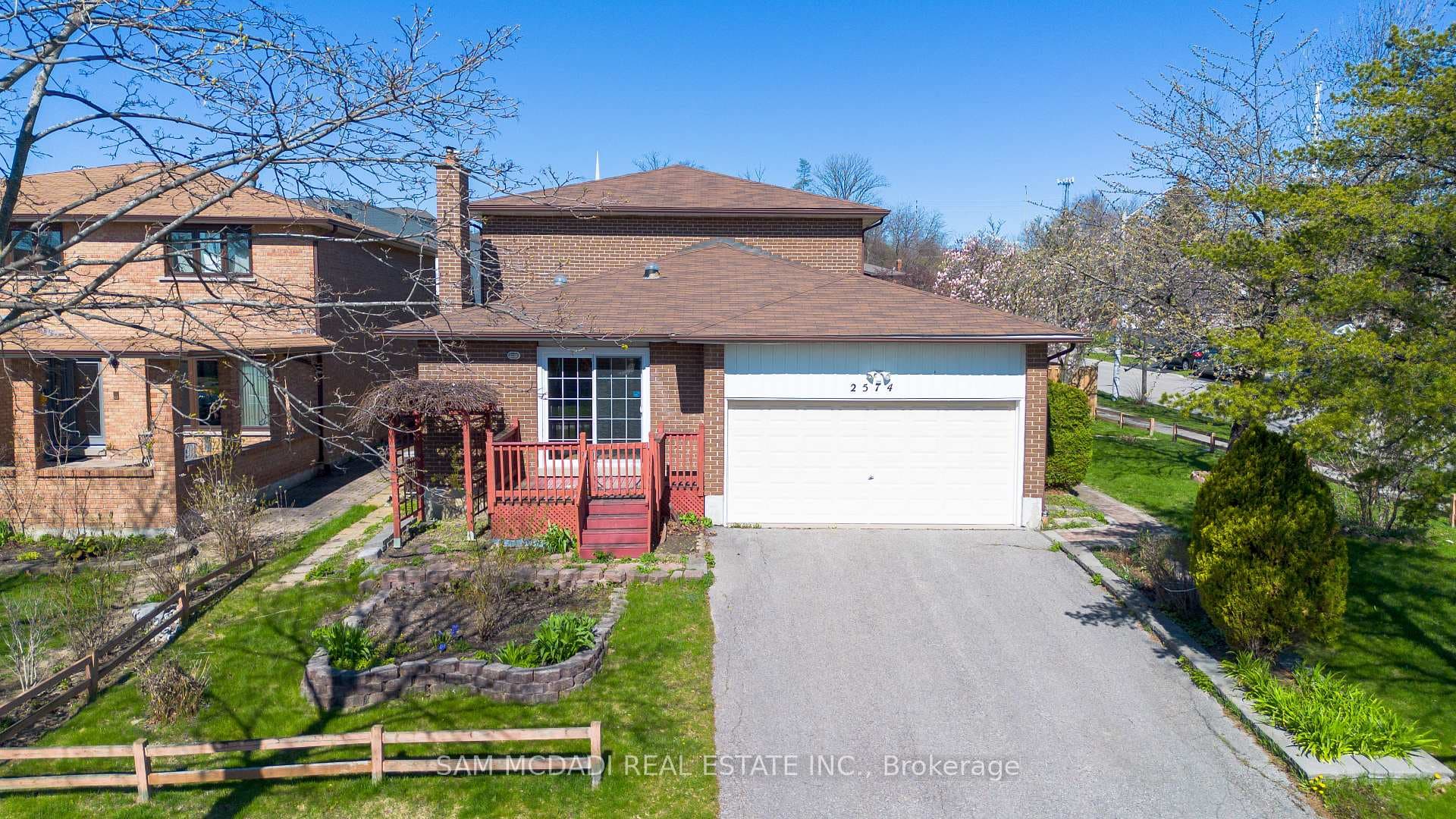 2574 Morrison Avenue photo 5