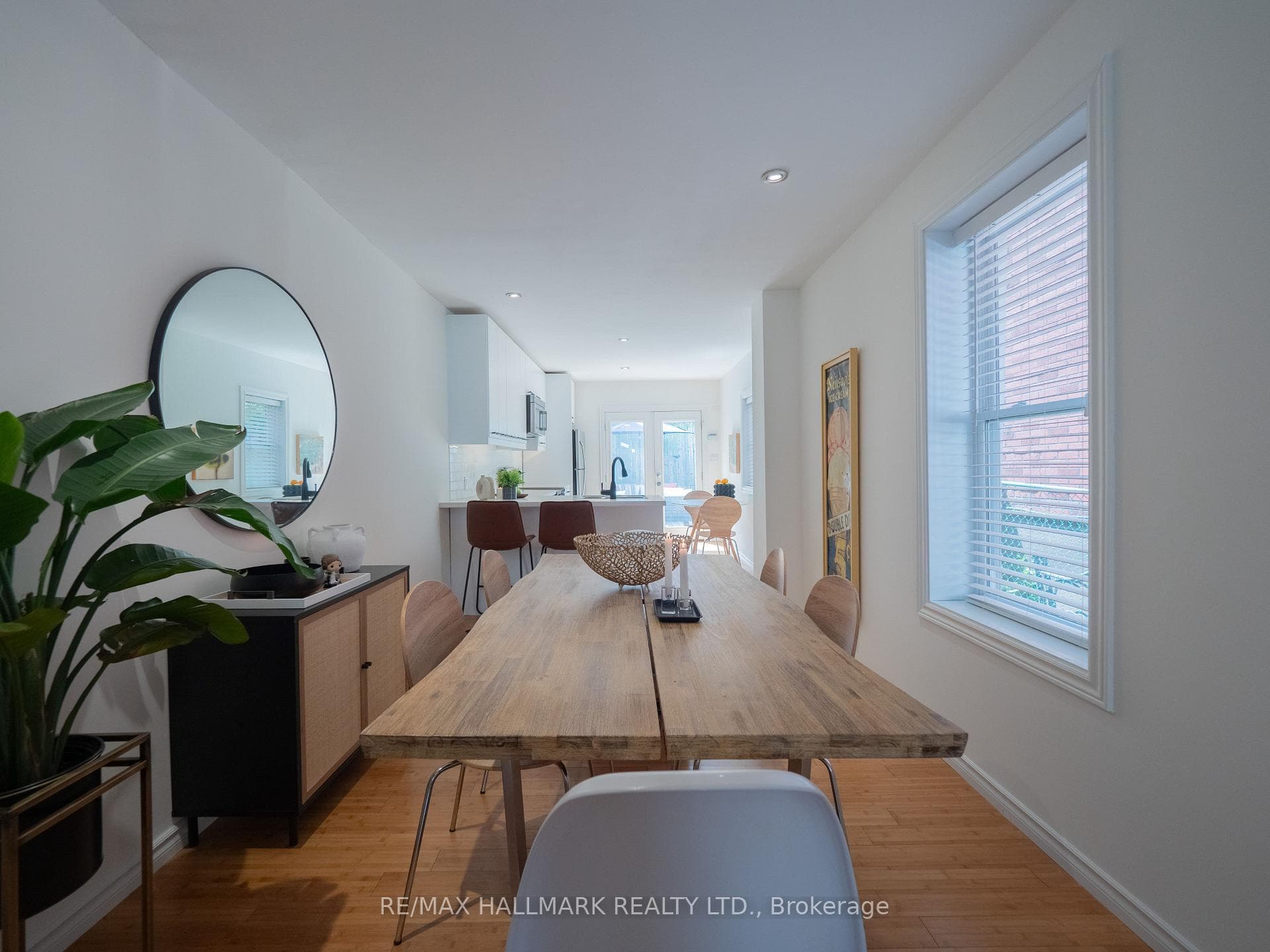 73 Allen Avenue photo 10