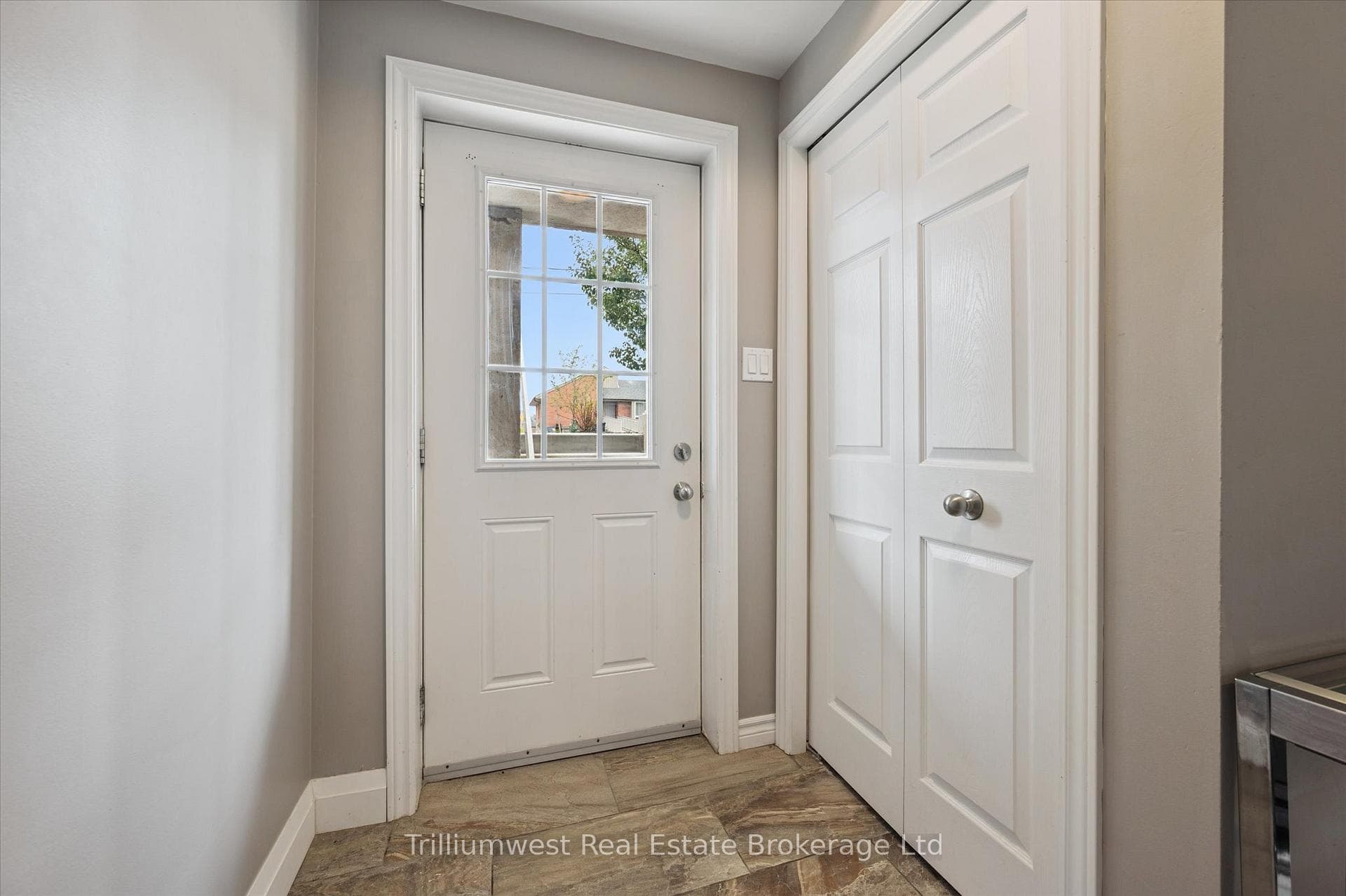 50 Howe Drive Unit 19C photo 5