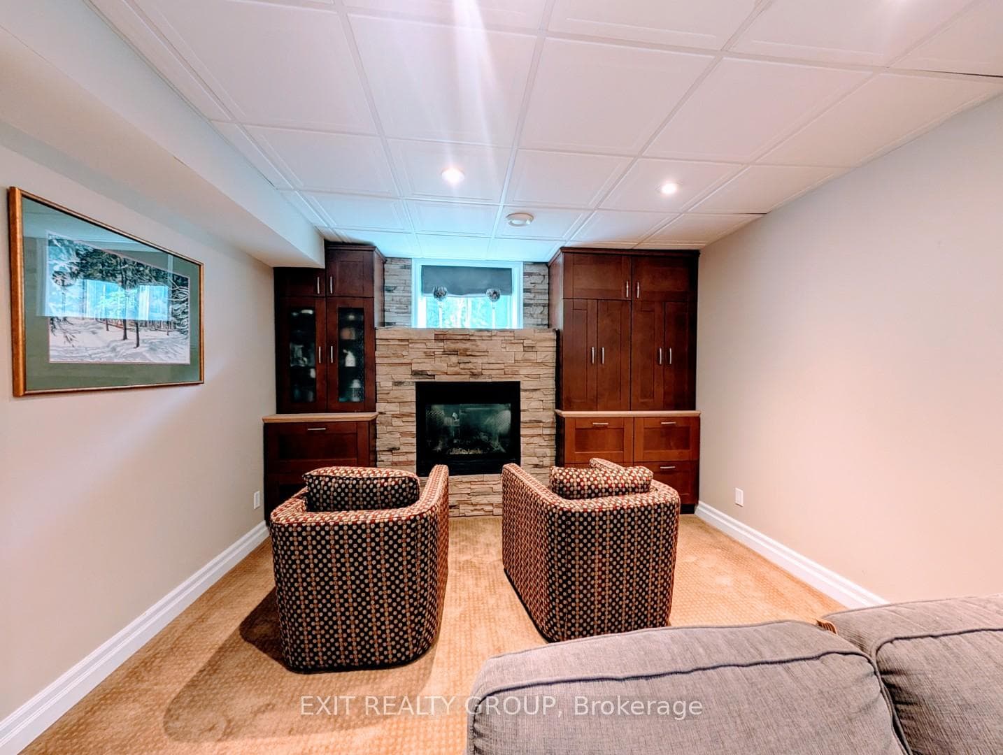 76 John Dillingno Street photo 15