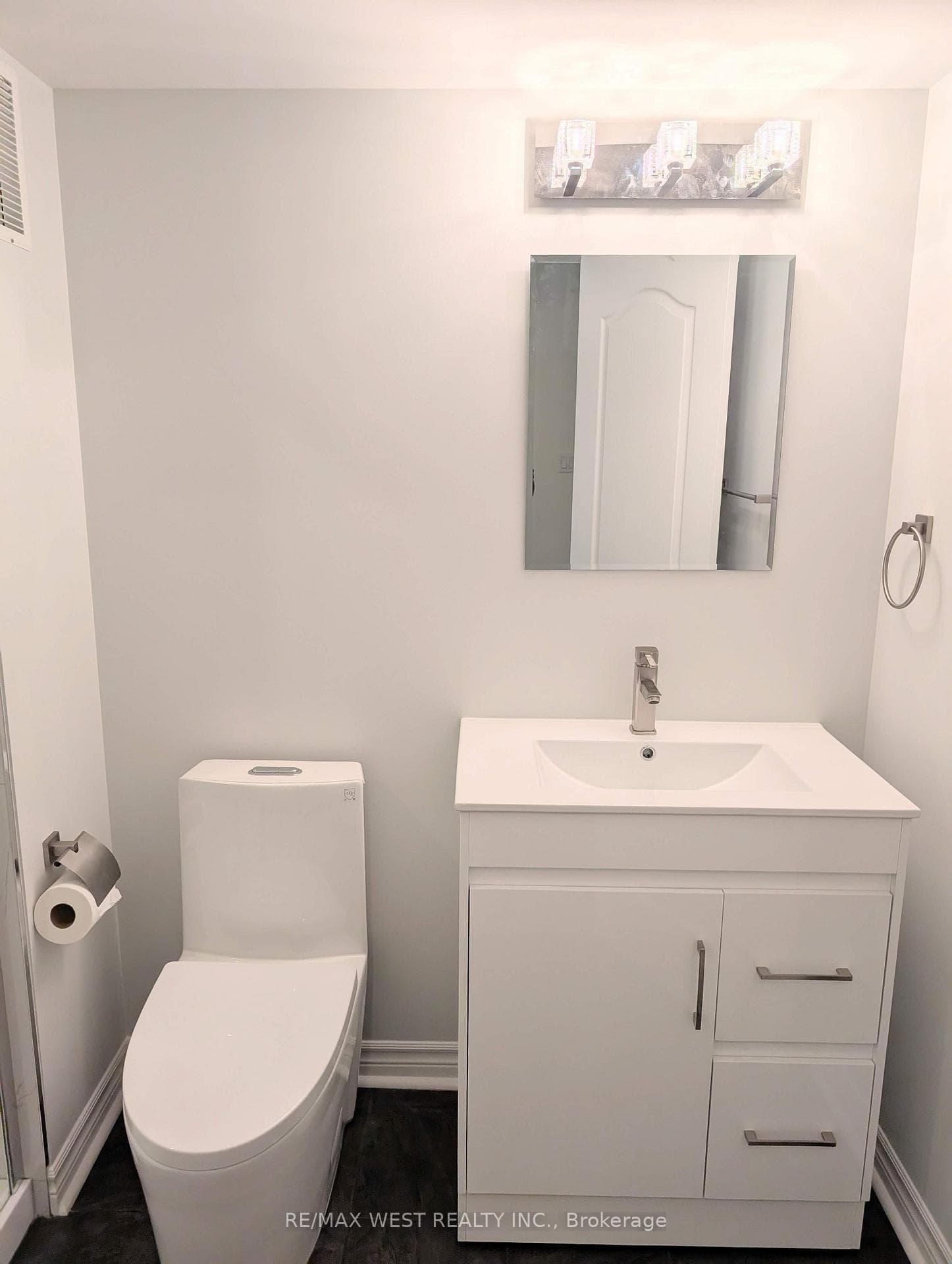 558 Somerville Drive photo 8