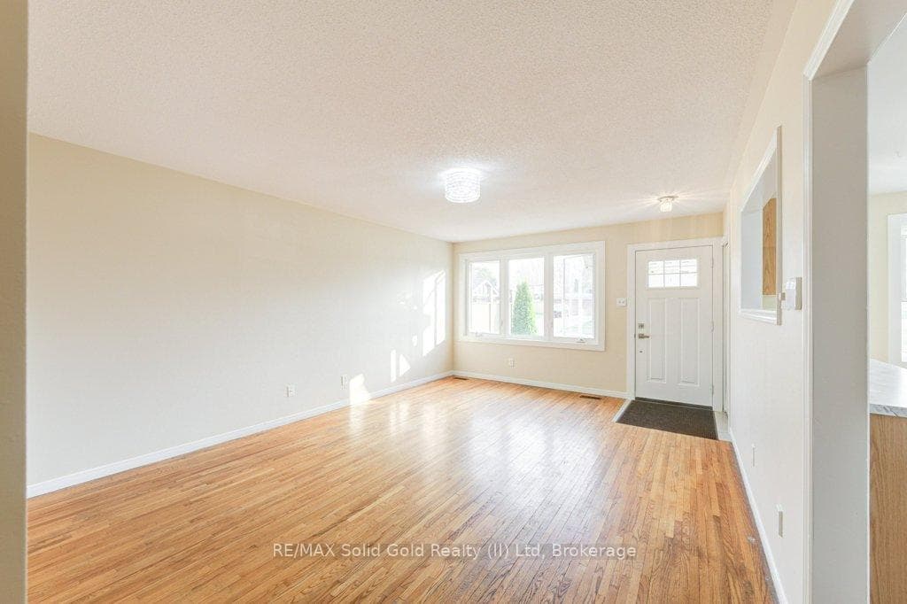 286 Cartier Drive photo 15