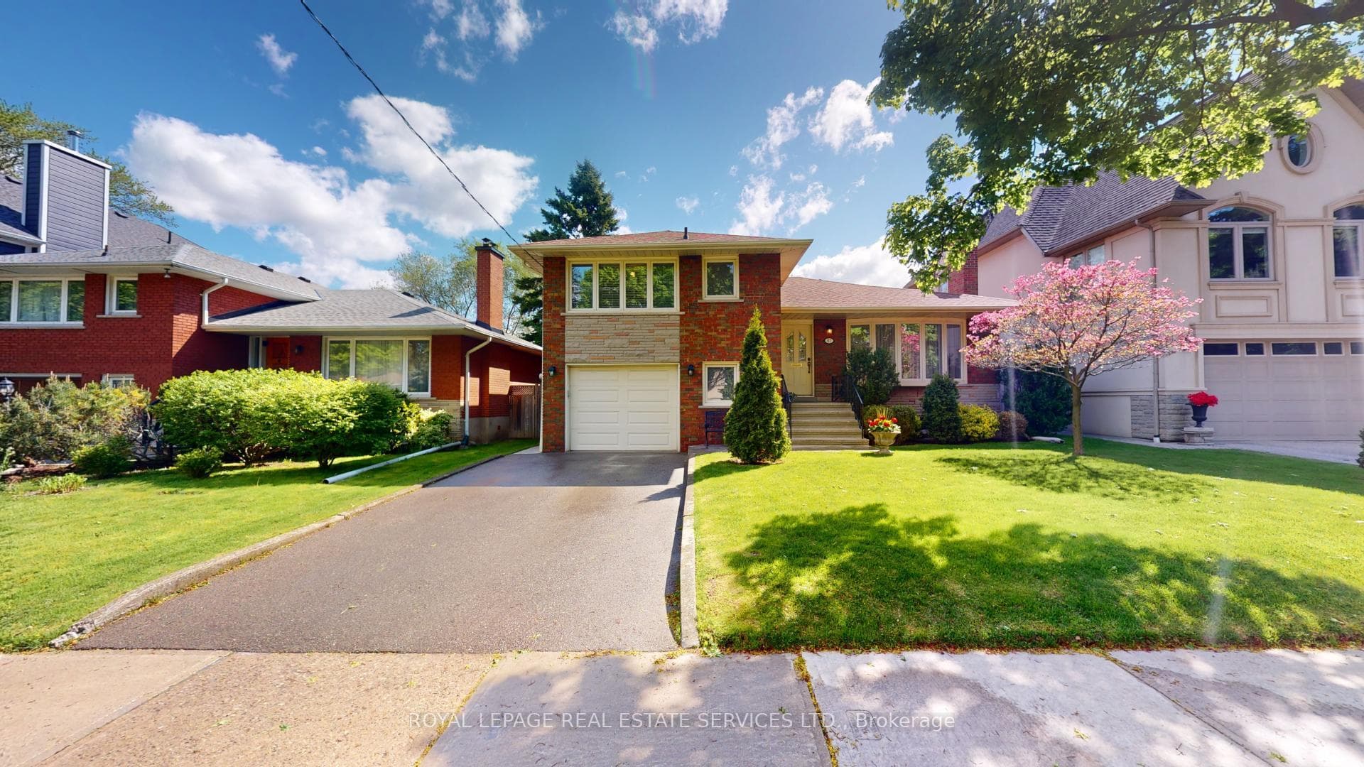 87 Smithwood Drive photo 1