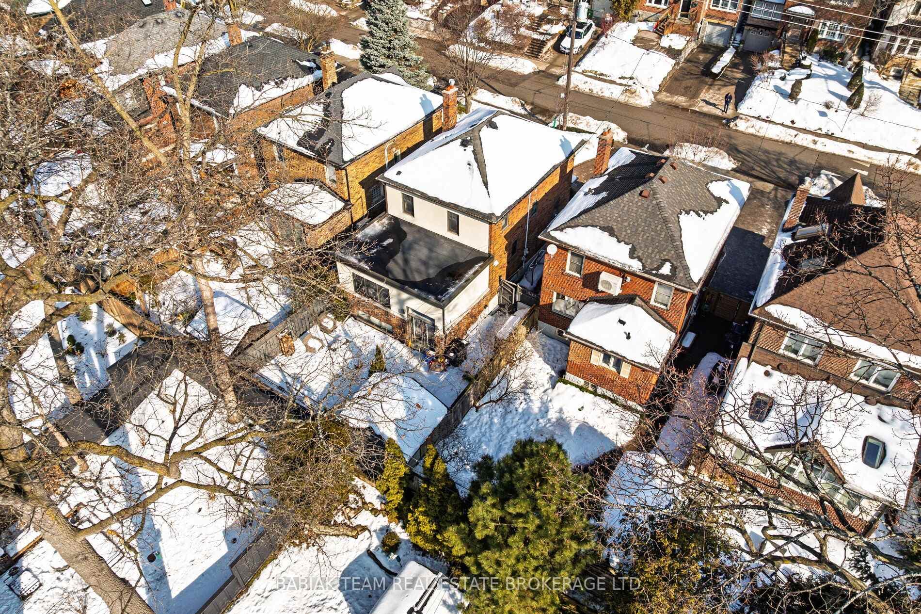 32 Riverview Gardens photo 45