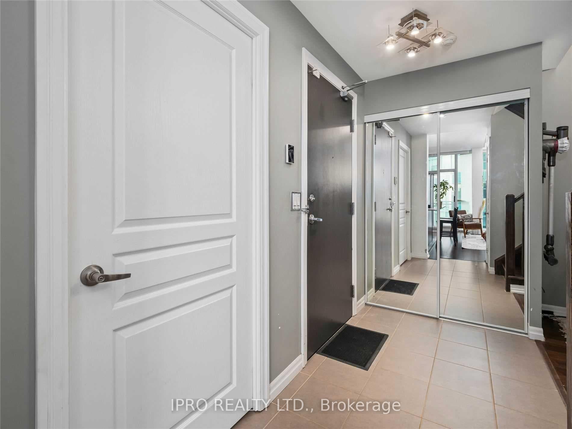 223 Webb Drive Unit 3101 photo 17