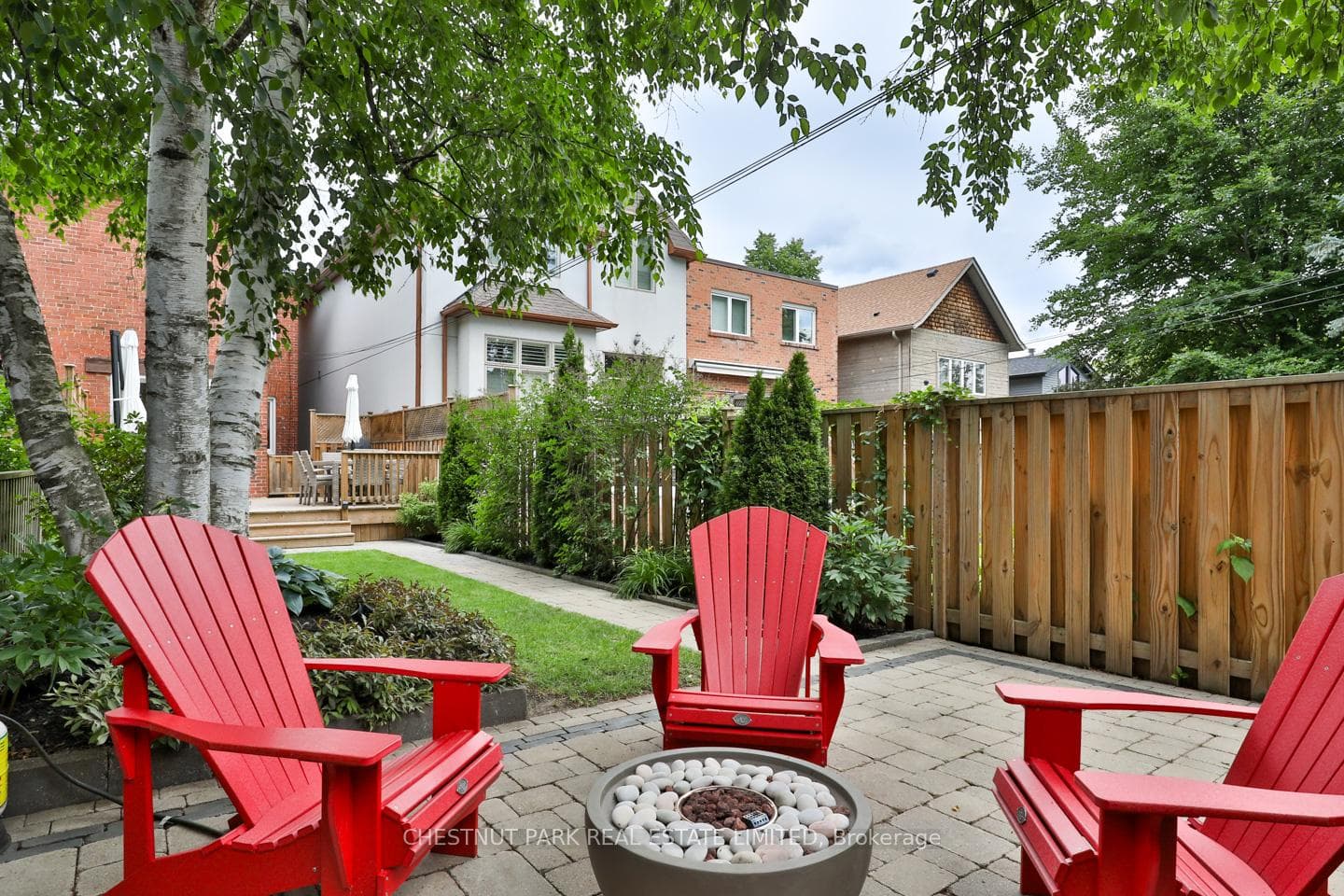 227 Bowood Avenue photo 30