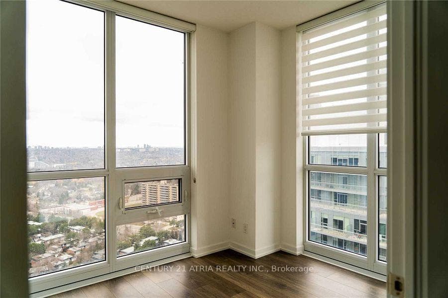 56 Forest Manor Road Unit 2707 photo 8