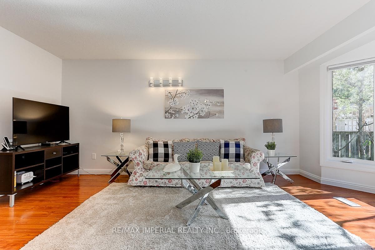 121 Frank Rivers Drive photo 9