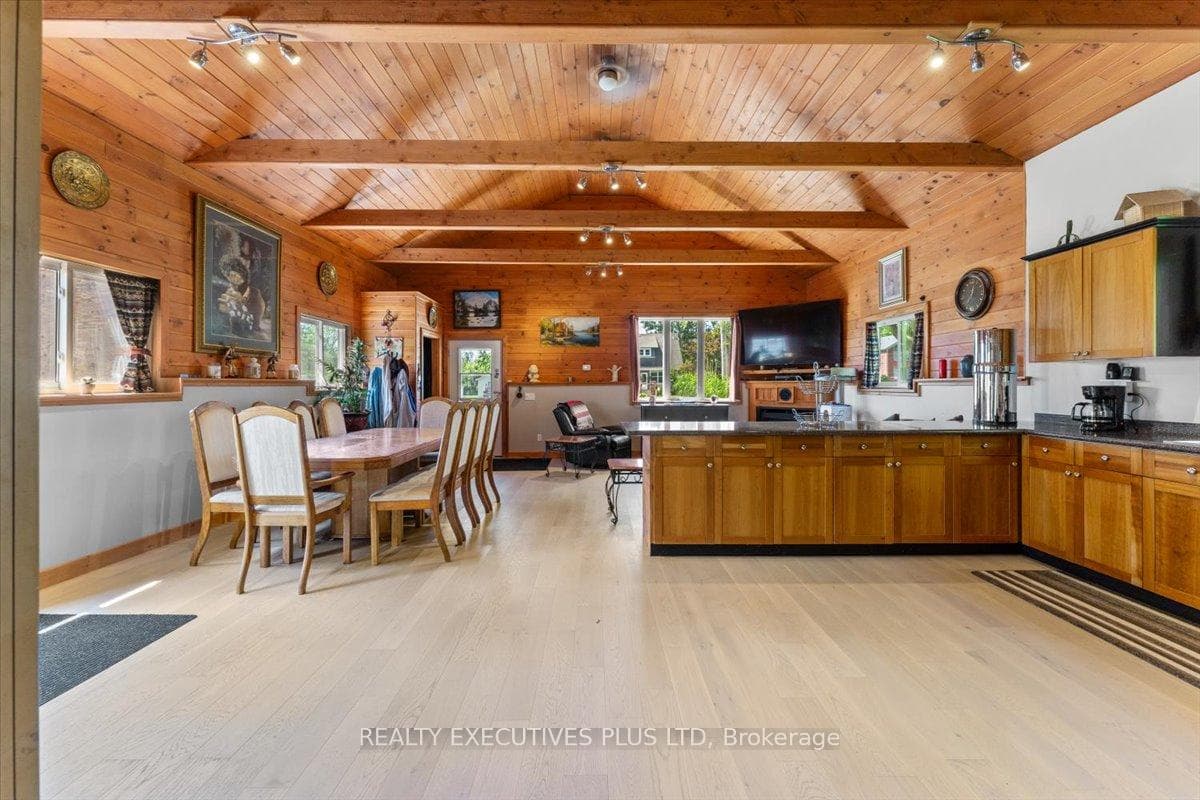813 Port Maitland Road photo 14