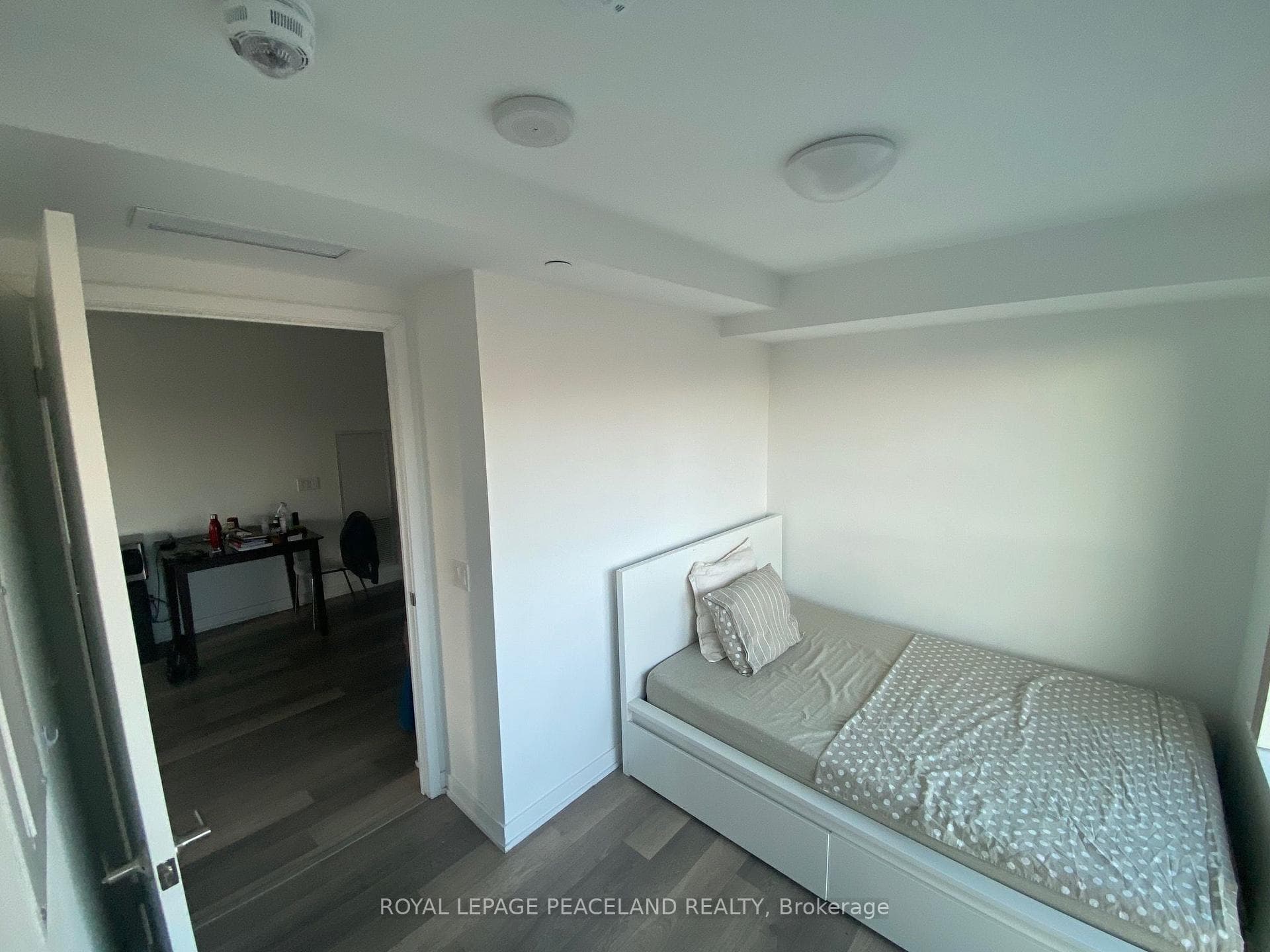 181 Huron Street Unit 803 photo 8