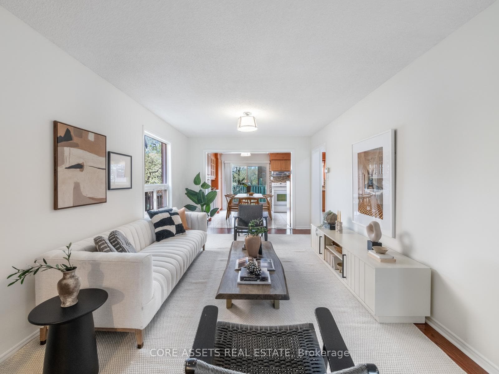 384 Assiniboine Trail photo 6