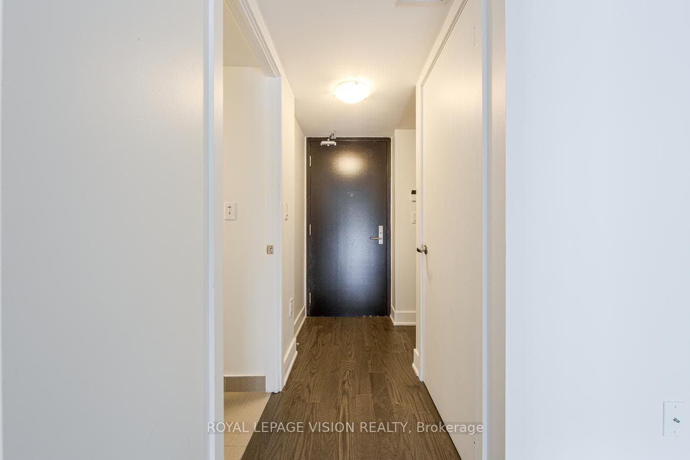 955 Bay Street Unit 2112 photo 6