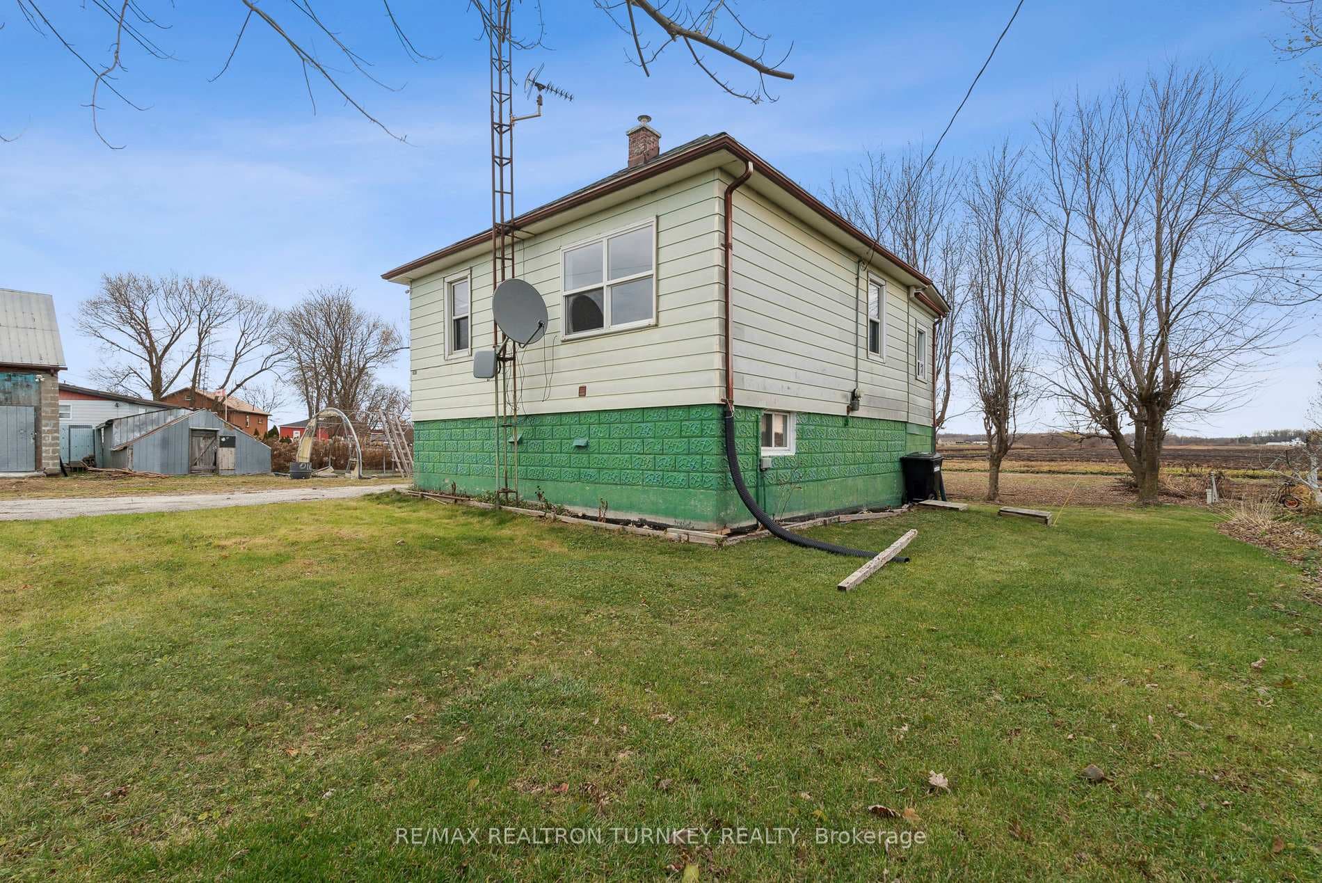 Detached Solid Home