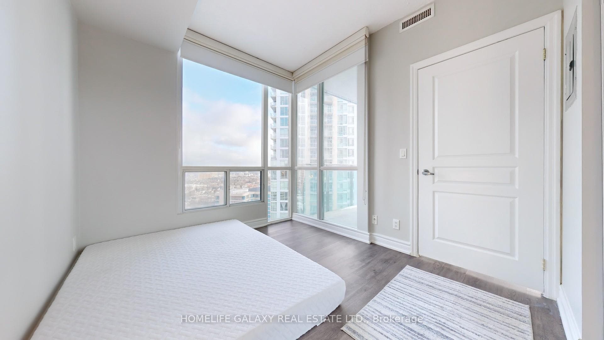 3939 Duke Of York Boulevard Unit 2107 photo 24