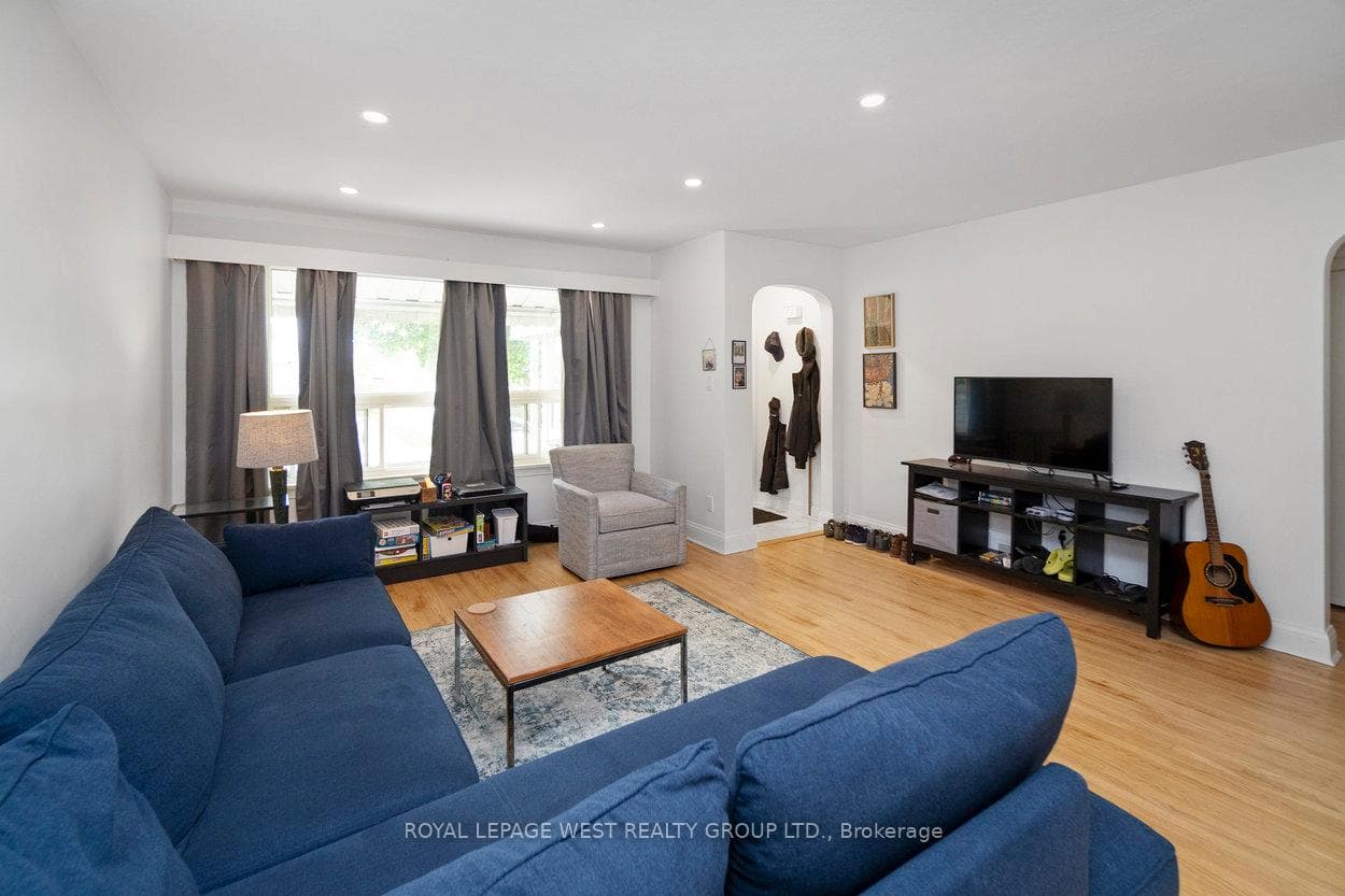 22 Beaucourt Road photo 18