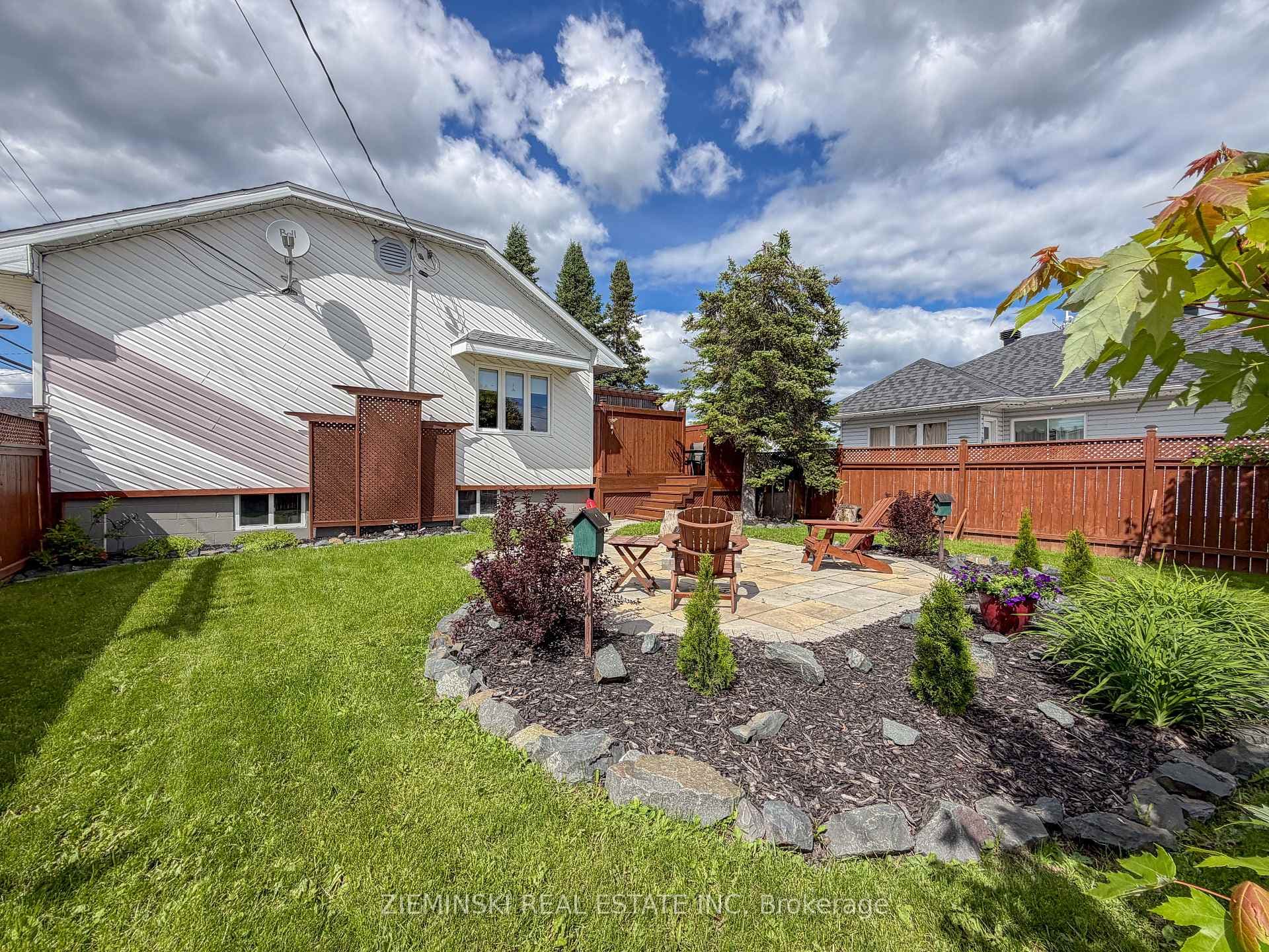 368 D'Iberville Avenue photo 43
