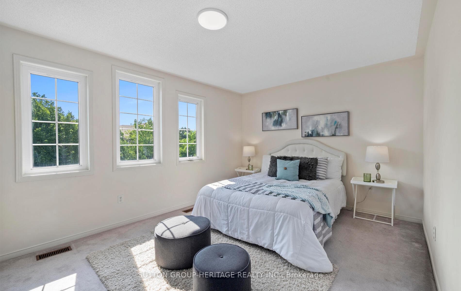 39 Pogson Drive photo 22