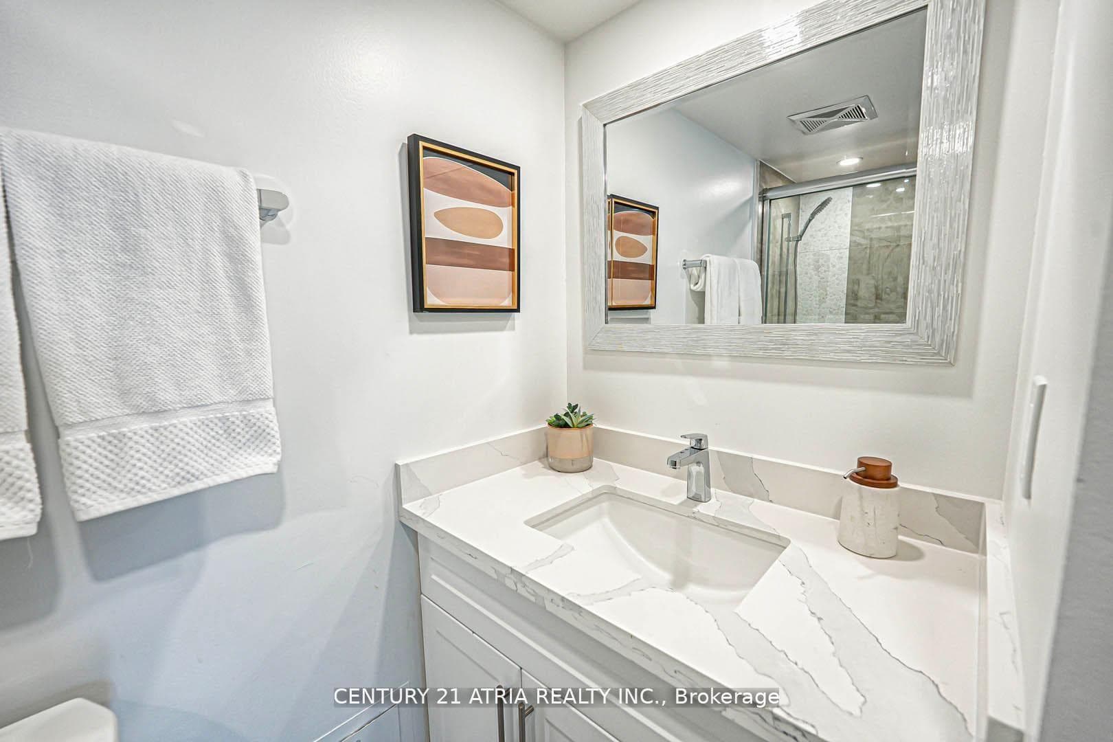 350 Webb Drive Unit 206 photo 23