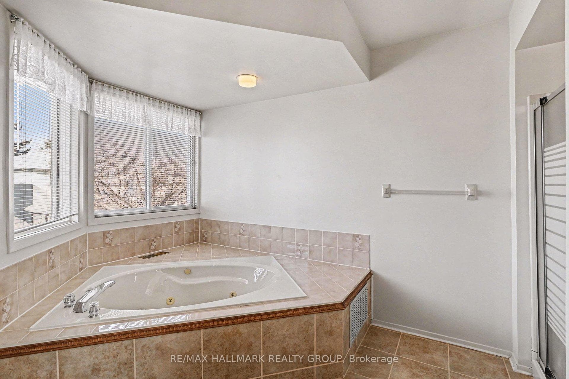 751 Merkley Drive photo 24