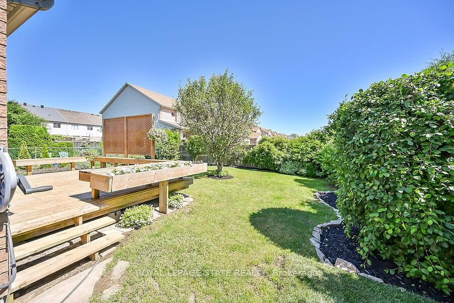 143 Terni Boulevard photo 2