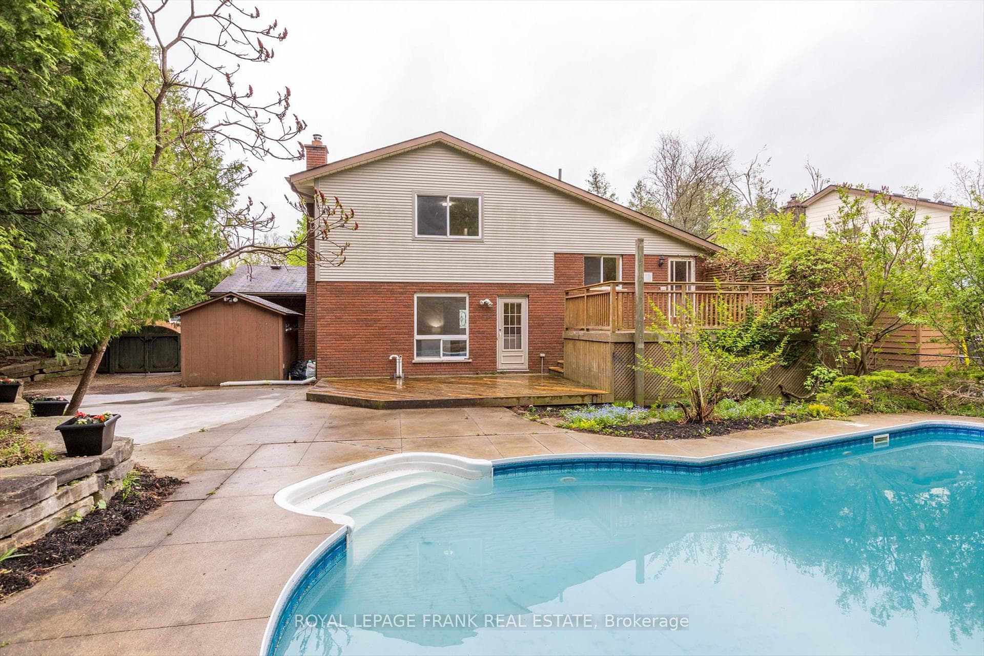 17 Claudette Court photo 33