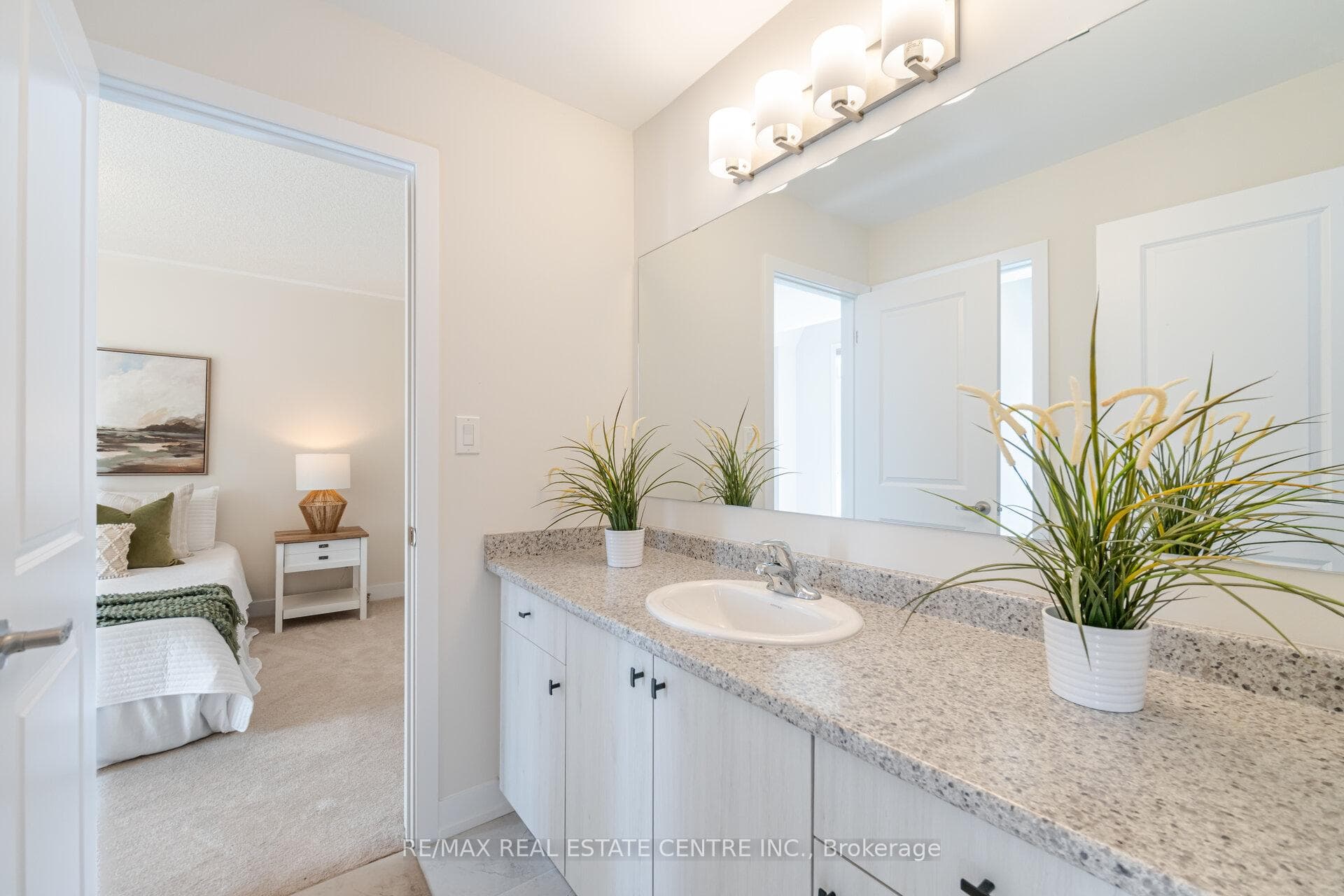 649 Etheridge Avenue photo 28