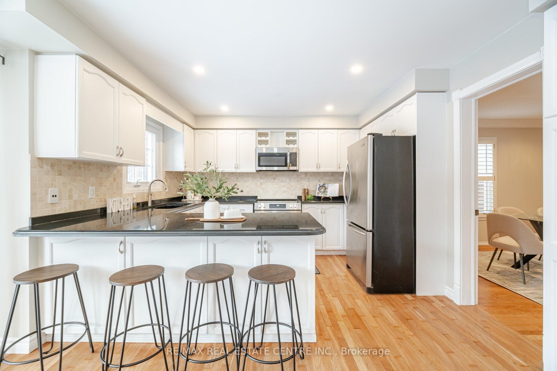 2130 Berwick Drive photo 15