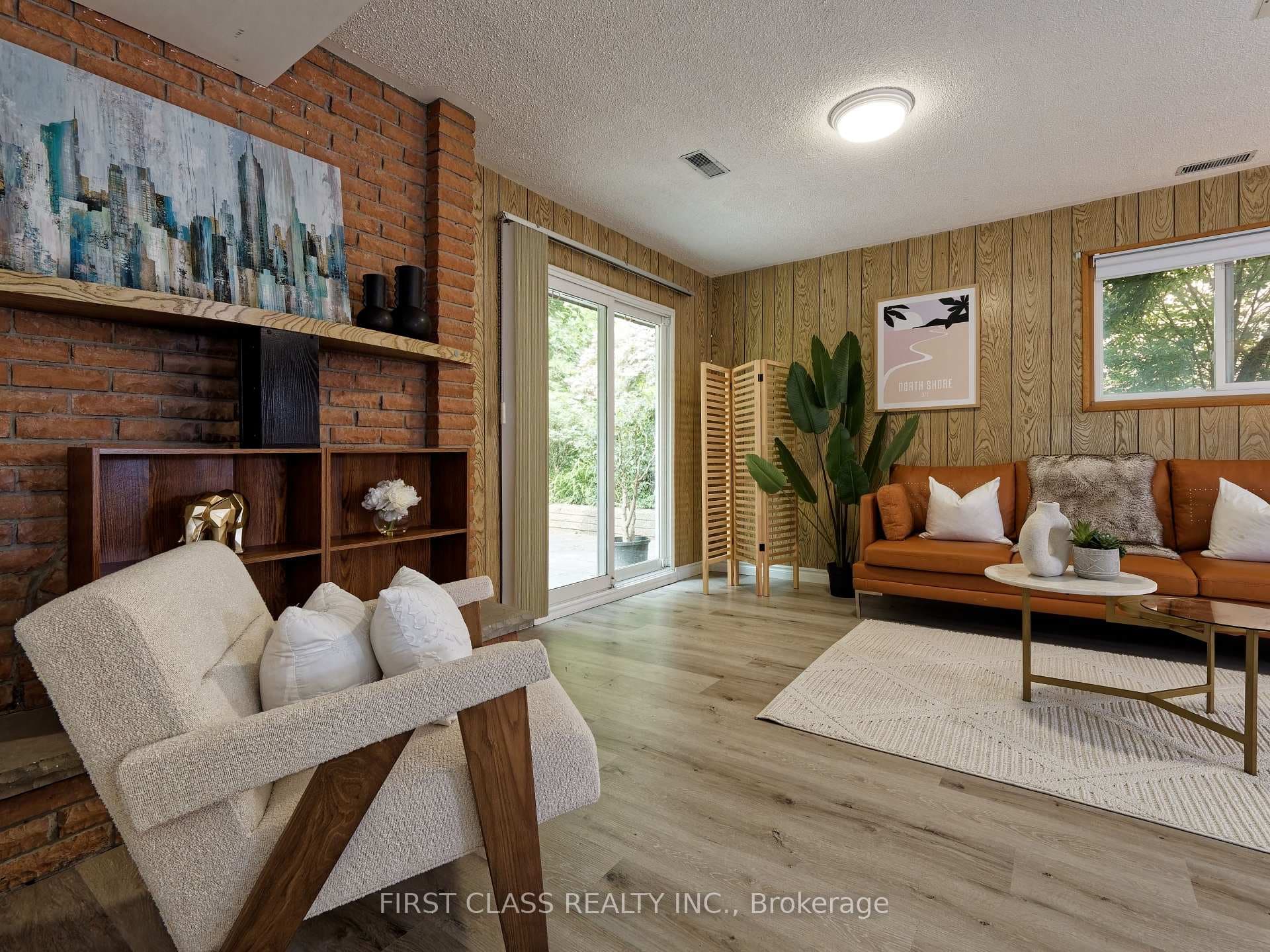 169 Angus Drive photo 14