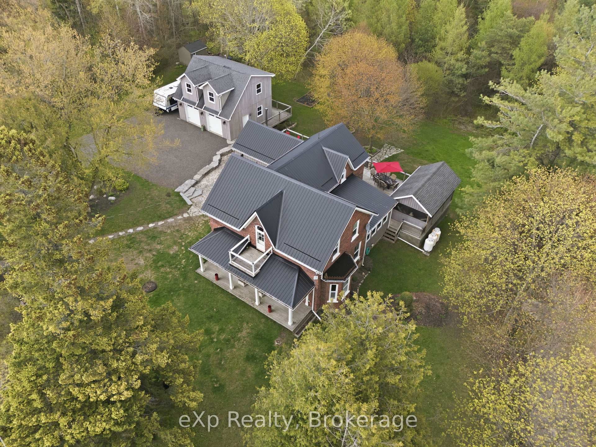 4081 Burnham Street photo 3