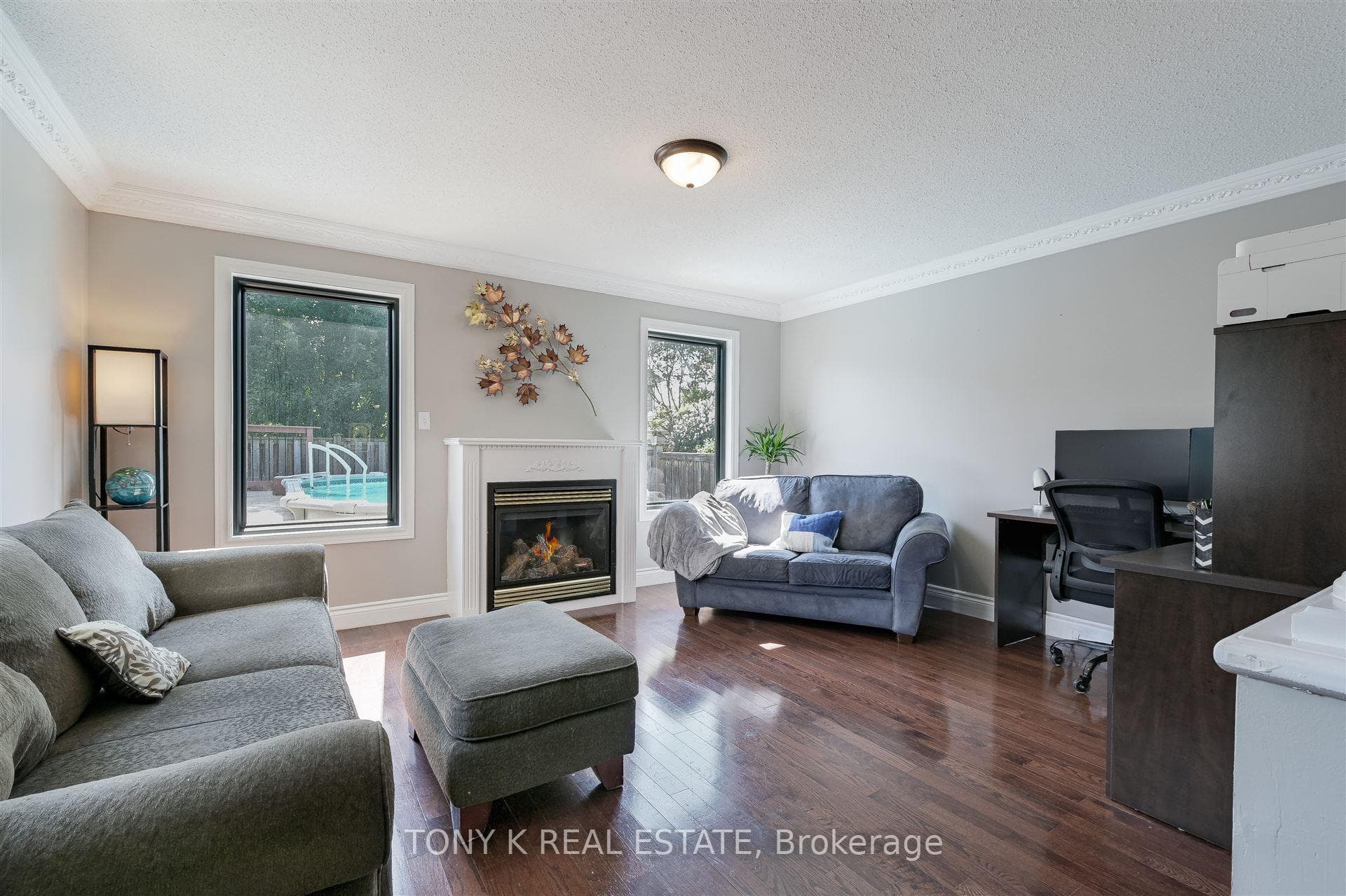 46 Gabrielle Crescent photo 2
