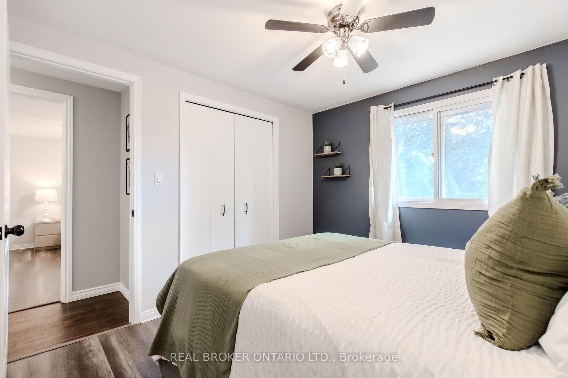 2nd Bedroom.