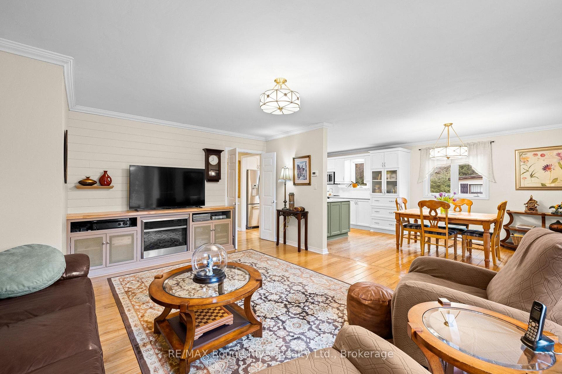 10126 Longsault Road Unit 14 photo 10