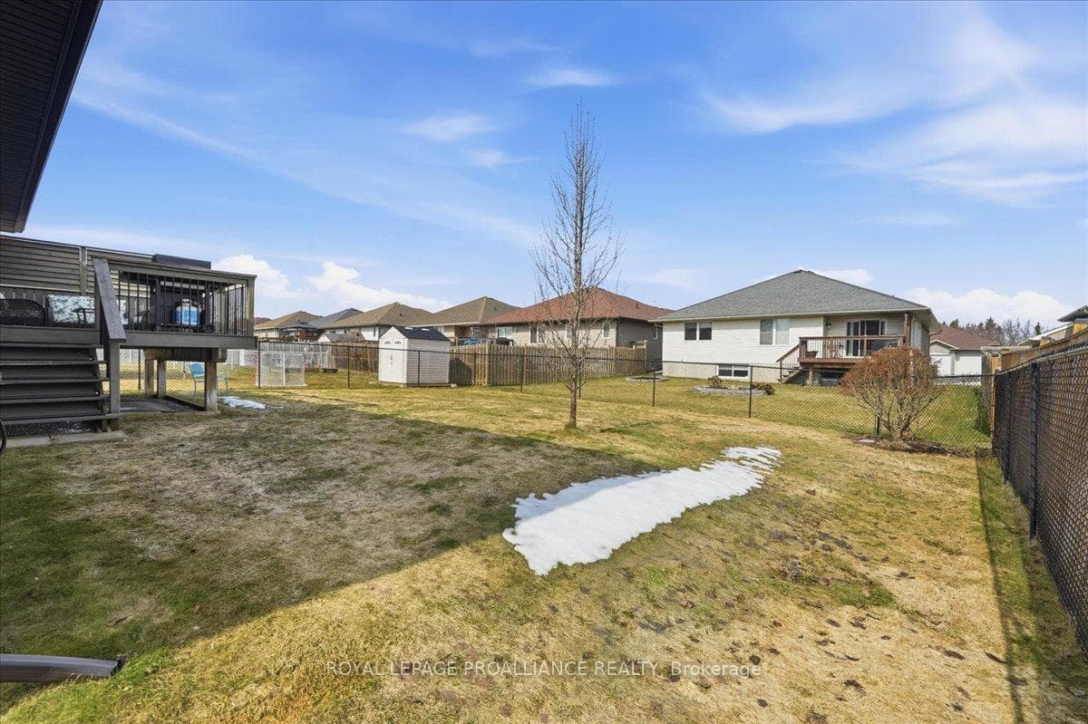 153 Lester Road photo 34