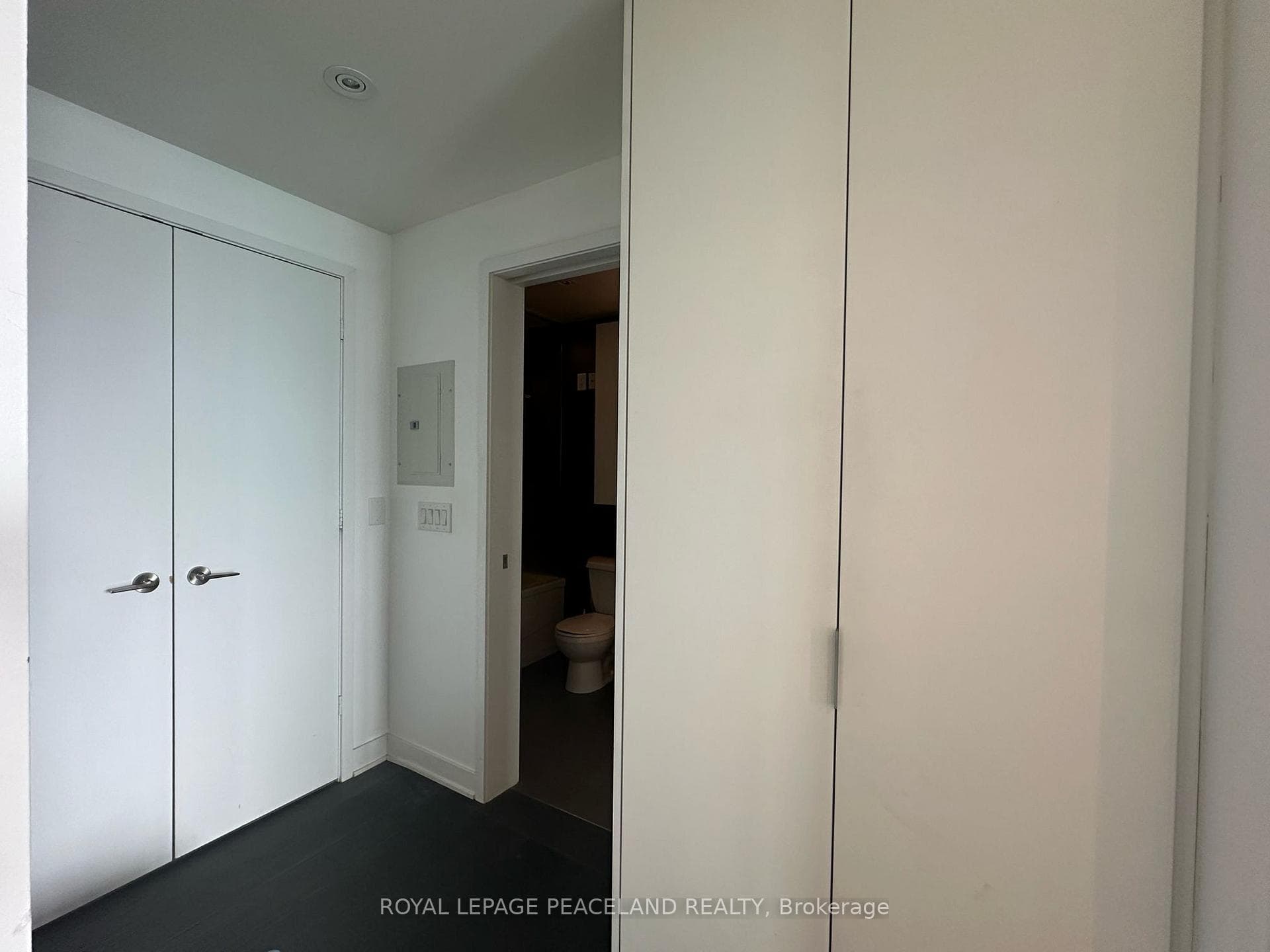 110 Charles Street Unit 2901 photo 37