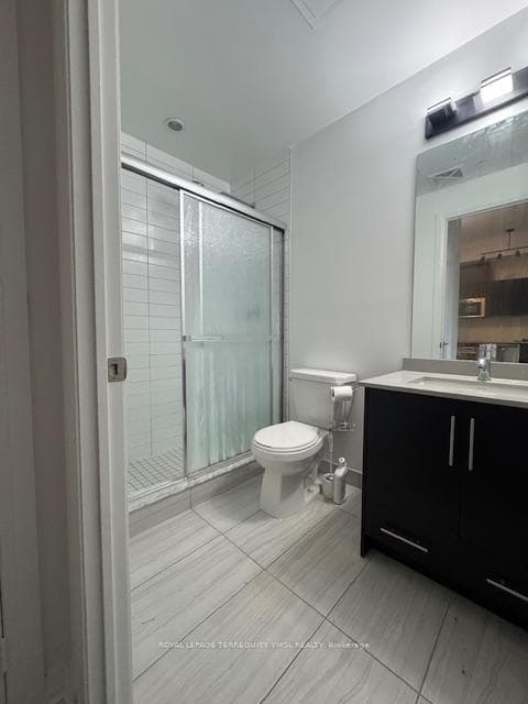 Shower stall