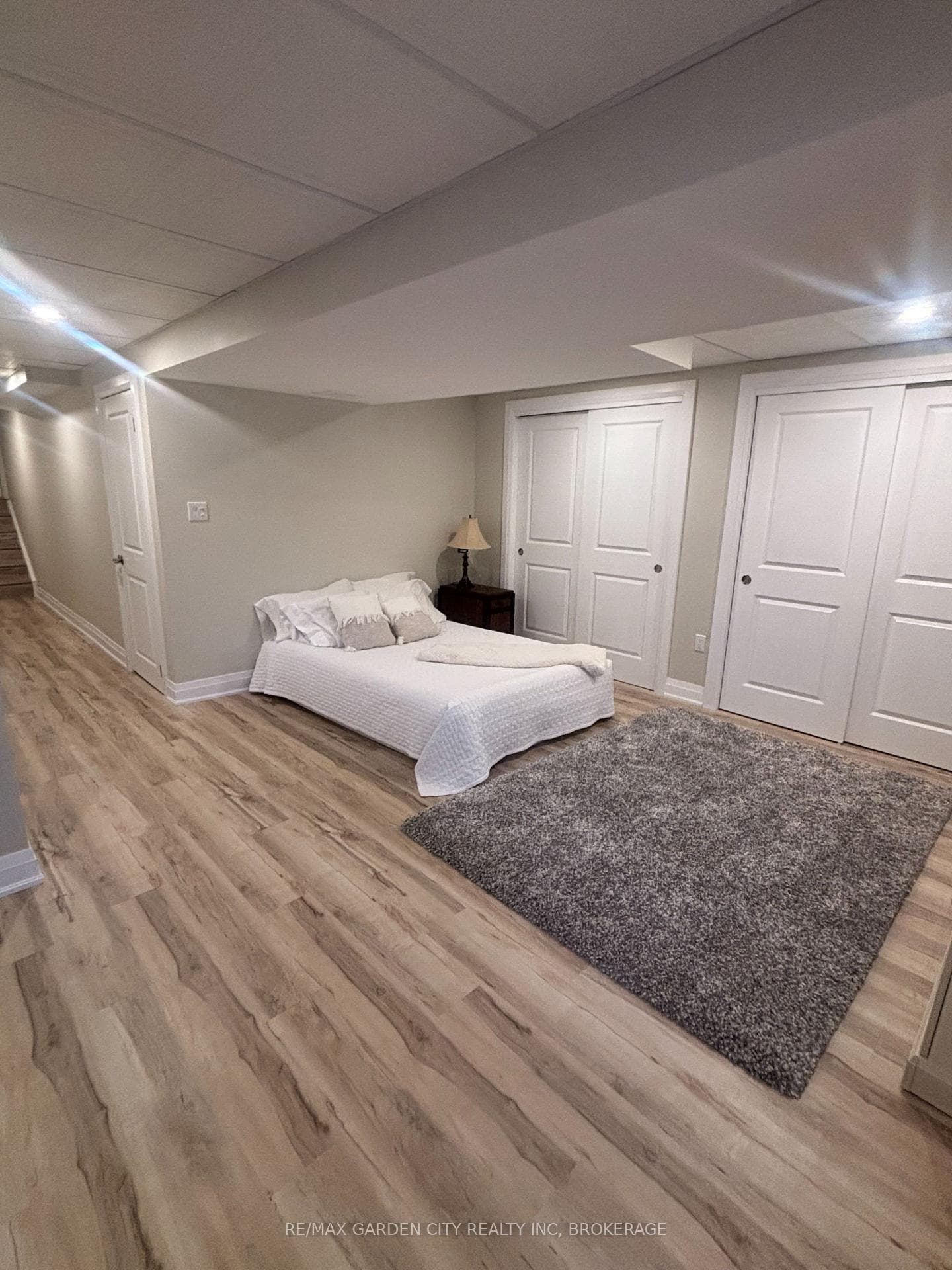 45 Hemlock Way photo 32