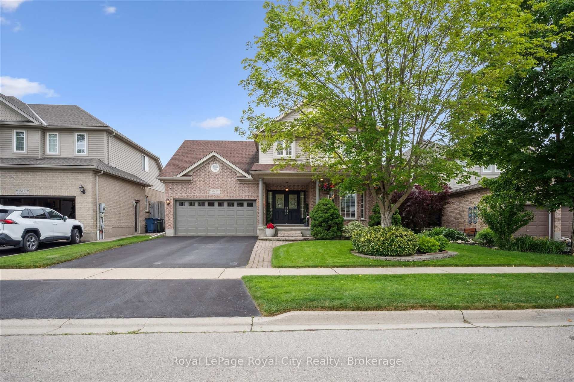 279 Farley Drive photo 3