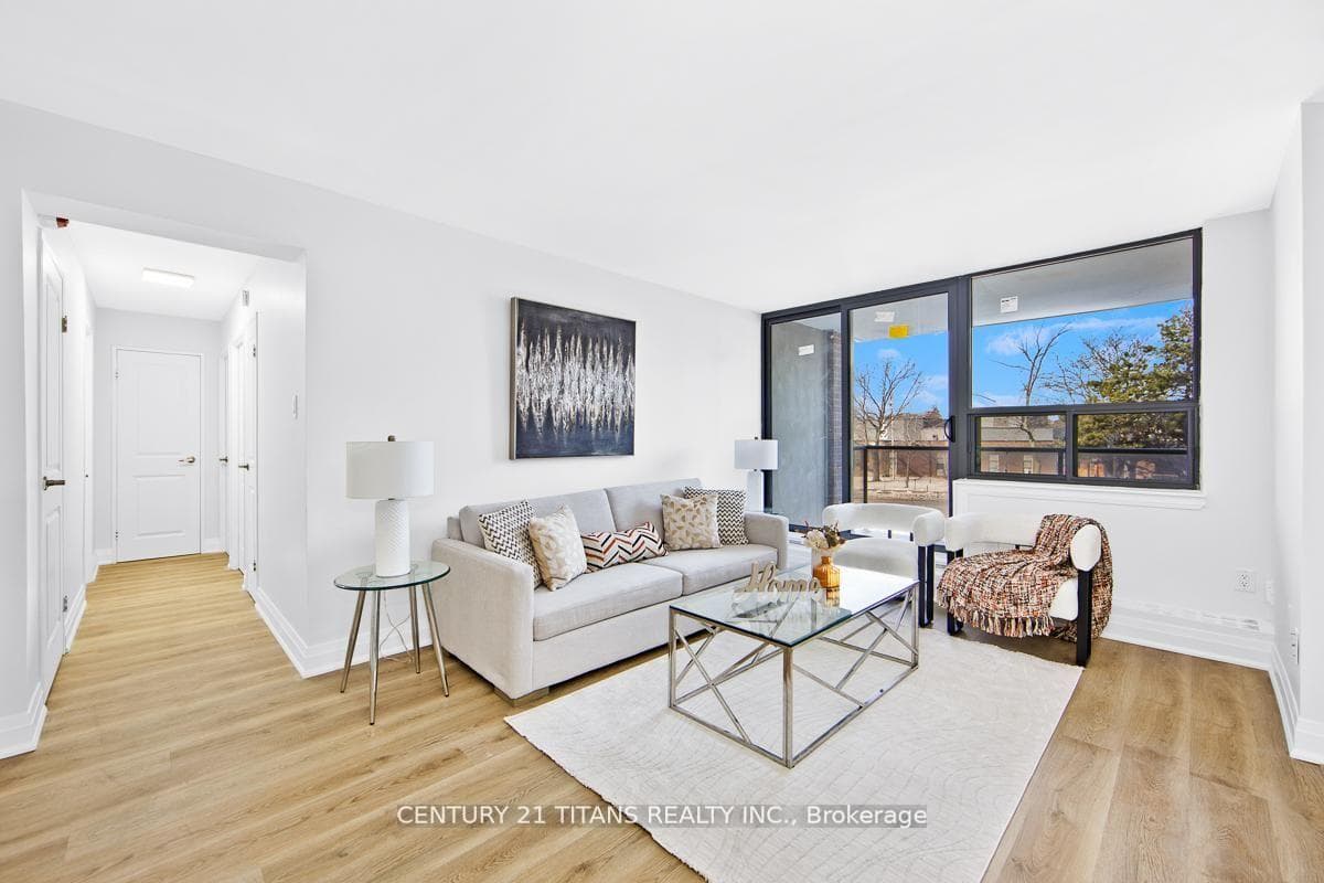 100 Wingarden Court Unit 201 photo 7