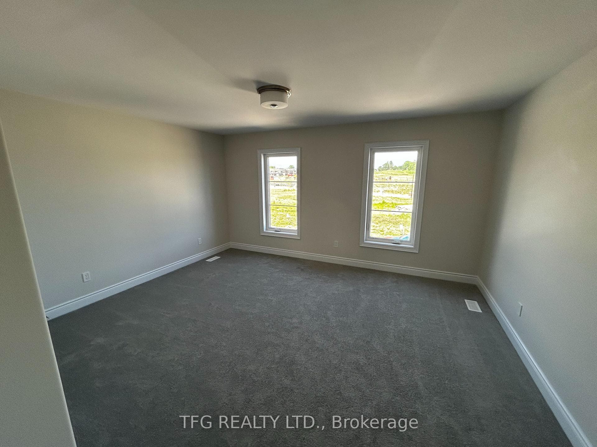 46 Holland Street photo 18