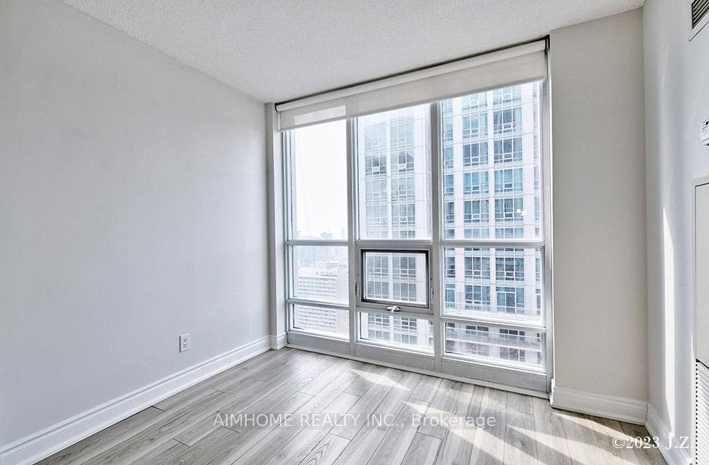 763 Bay Street Unit 3407 photo 13