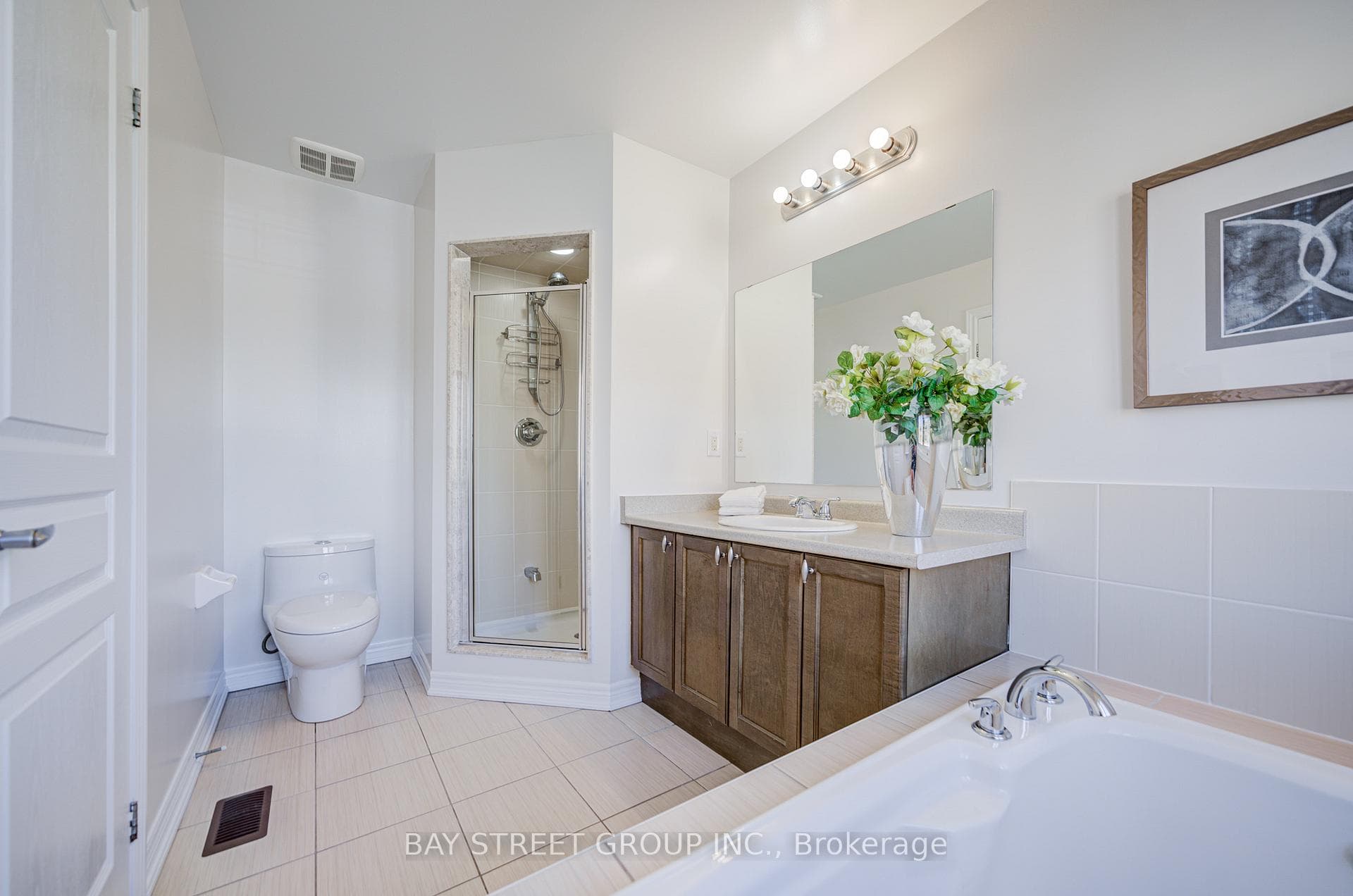 151 Windrow Street photo 39