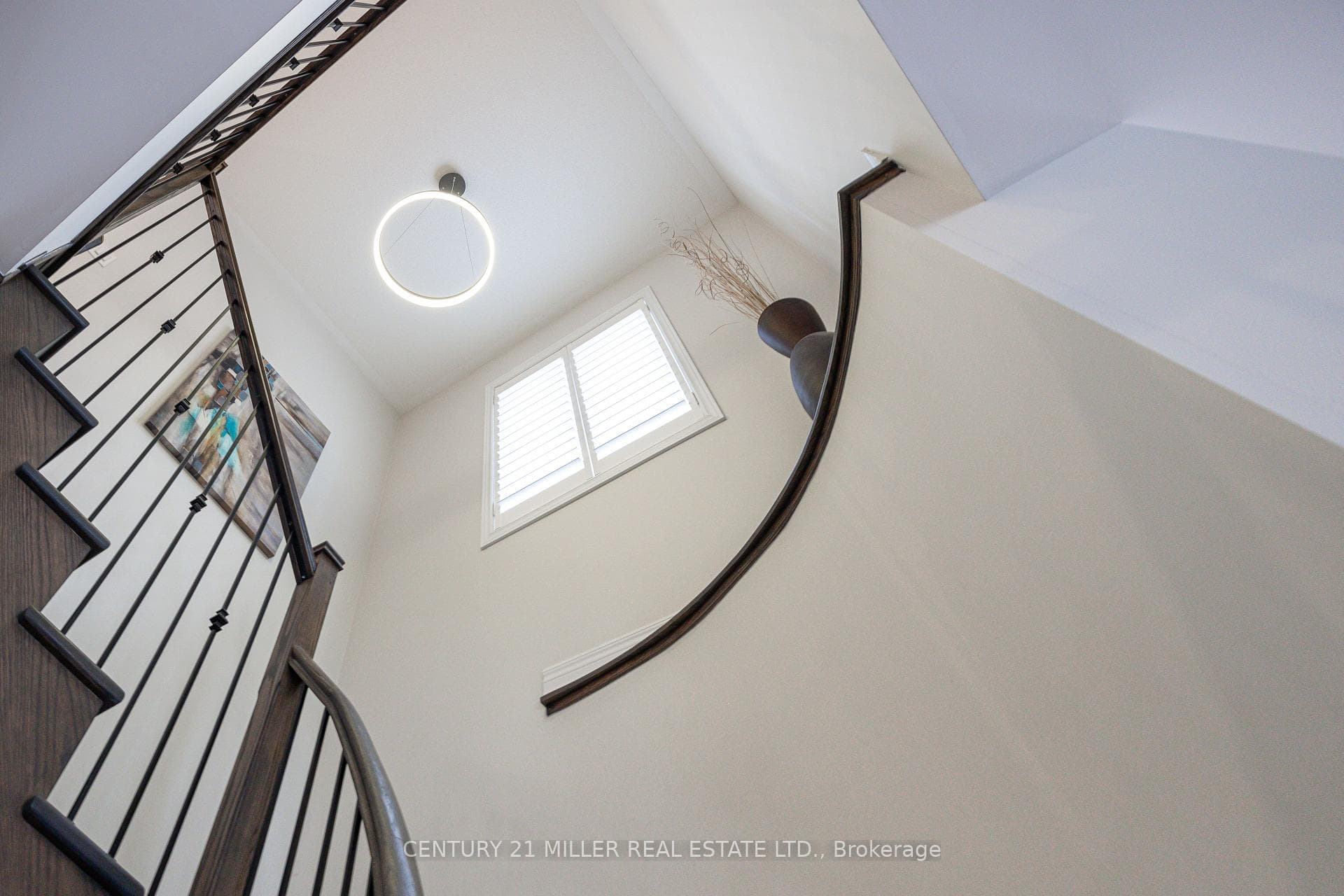 4684 Ray Lane photo 24