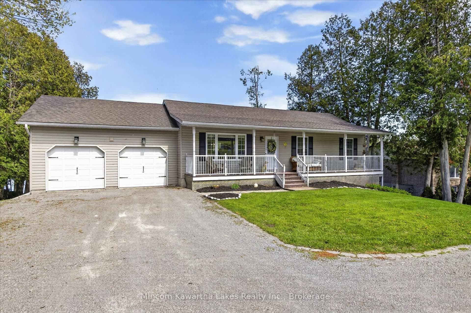 46 LAWRENCE Street photo 5