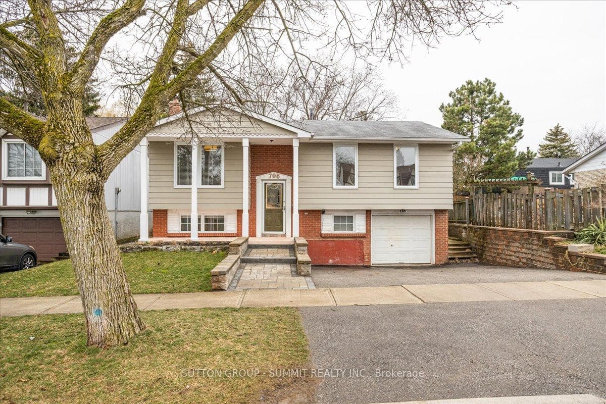 706 Laural Drive photo 4