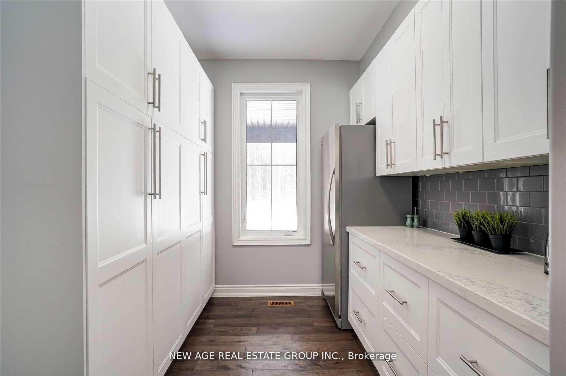 9031 Sideroad 17 N/A photo 31