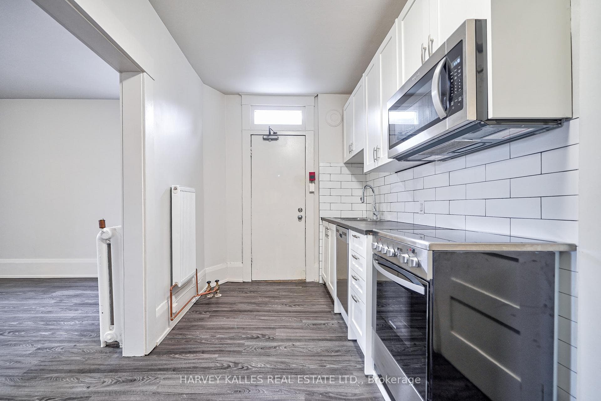 1074 St Clair Avenue Unit 4 photo 17