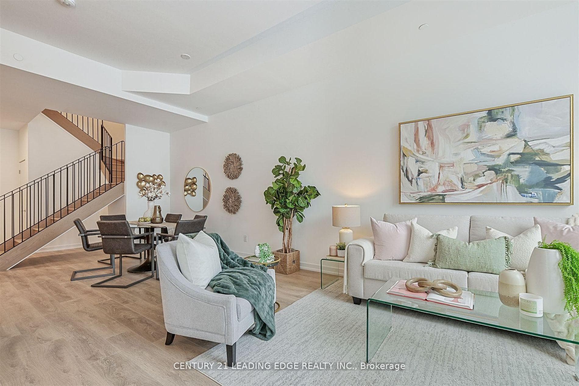 164 Logan Avenue Unit TH127 photo 12